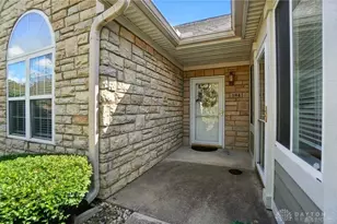 184 Edinburgh Village Dr, Centerville, OH 45458 - Photo 3