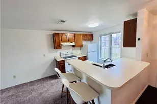 2181 Chapel Dr, Fairborn, OH 45324 - Photo 3