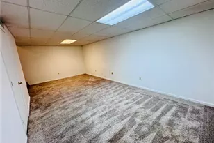 2181 Chapel Dr, Fairborn, OH 45324 - Photo 17