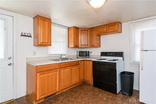 323 E Church St, Xenia, OH 45385 - Photo 7