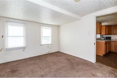 323 E Church Street, Xenia, OH 45385 - Photo 15