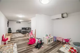 530 Gray St, Piqua, OH 45356 - Photo 23