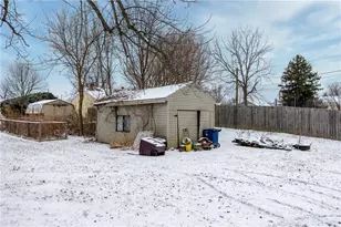 8570 S 1st St, Bethel Twp, OH 45371 - Photo 33