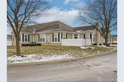 4645 Cobblestone Drive, Tipp City, OH 45371 - Photo 1