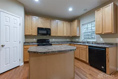 2050 Matt Way, Dayton, OH 45424 - Photo 13