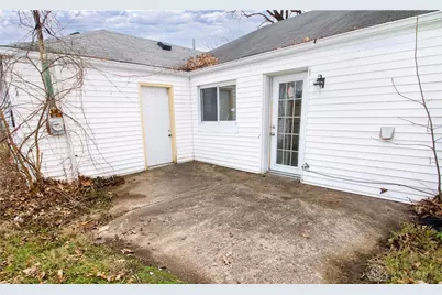 6865 Keats Drive, Dayton, OH 45414 - Photo 35