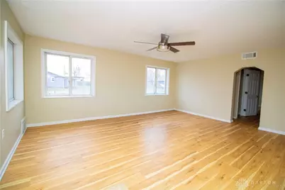 6865 Keats Drive, Dayton, OH 45414 - Photo 5