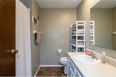 825 Hawthorne Drive, Tipp City, OH 45371 - Photo 21