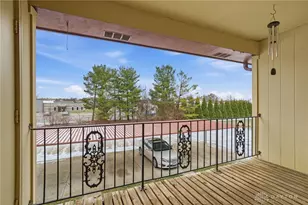 7816 Betsy Ross Cir, Dayton, OH 45459 - Photo 3