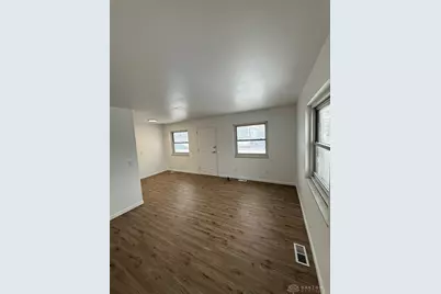 619 Willow Street, Dayton, OH 45404 - Photo 9