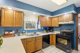 2327 Hunterglen Ct, Dayton, OH 45459 - Photo 19