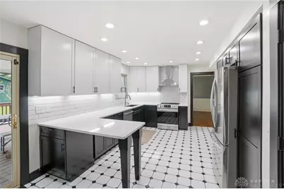 2320 Seneca Drive, Troy, OH 45373 - Photo 11