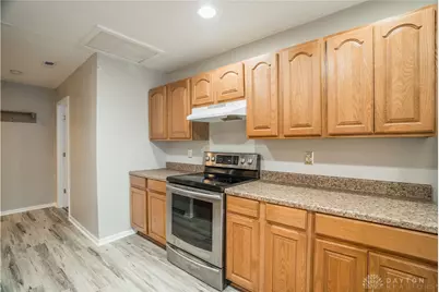 2429 Guernsey Dell Avenue, Dayton, OH 45404 - Photo 9