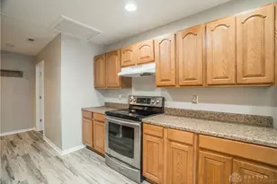 2429 Guernsey Dell Ave, Dayton, OH 45404 - Photo 9