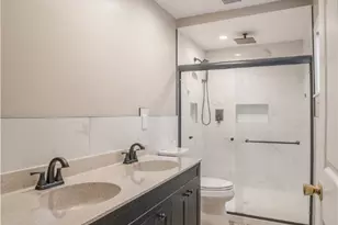 2429 Guernsey Dell Ave, Dayton, OH 45404 - Photo 17