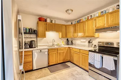 1057 Stonyridge Avenue, Troy, OH 45373 - Photo 9