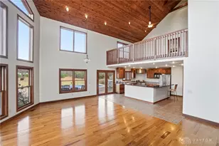 2471 Lower Bellbrook Rd, Sugarcreek Twp, OH 45370 - Photo 17