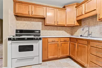 1133 Lee Road, Troy, OH 45373 - Photo 15