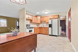 1133 Lee Rd, Troy, OH 45373 - Photo 13