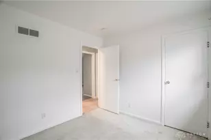 6142 Rivercliff Ln, Dayton, OH 45449 - Photo 11