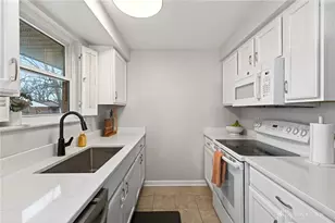 6949 Shellcross Dr, Dayton, OH 45424 - Photo 19