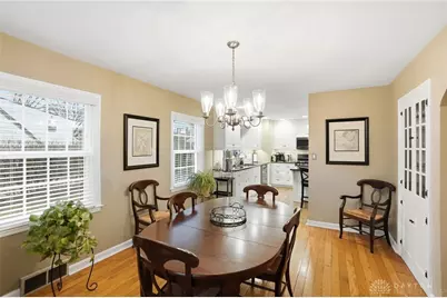 525 Woodview Drive, Oakwood, OH 45419 - Photo 13