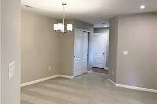 2699 Golden Leaf Dr, Beavercreek, OH 45431 - Photo 13