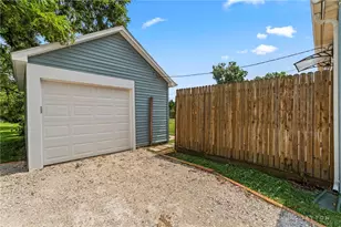 514 S 3rd St, Tipp City, OH 45371 - Photo 31