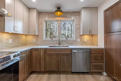 3001 Ridgeway Road, Dayton, OH 45419 - Photo 13