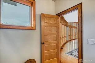 590 Versailles Dr, Centerville, OH 45459 - Photo 23