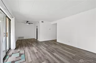 1104 Arrowhead Crossing, Dayton, OH 45449 - Photo 9