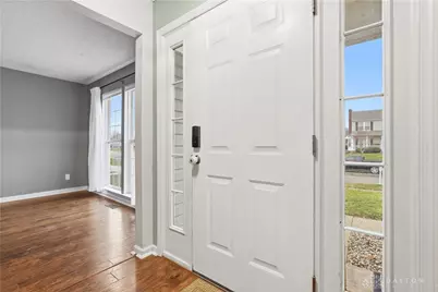 1818 Highlander Drive, Xenia, OH 45385 - Photo 7