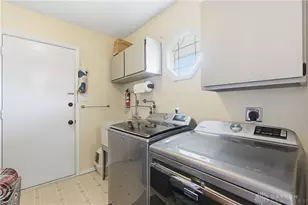 1894 Willowgreen Dr, Beavercreek, OH 45432 - Photo 25