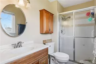 1894 Willowgreen Dr, Beavercreek, OH 45432 - Photo 19