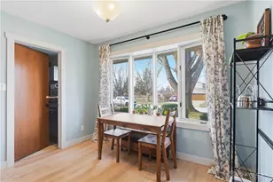 1894 Willowgreen Dr, Beavercreek, OH 45432 - Photo 13