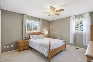 1894 Willowgreen Dr, Beavercreek, OH 45432 - Photo 17