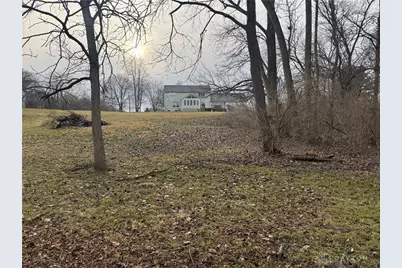 1460 S River Road, Green Twp, OH 45387 - Photo 15