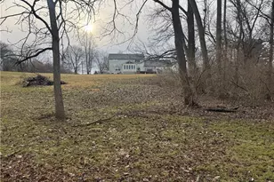 1460 S River Rd, Green Twp, OH 45387 - Photo 15