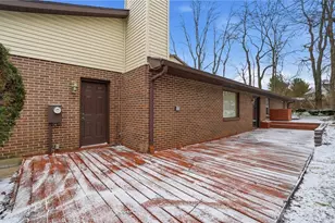 2586 Valais Ct, Dayton, OH 45458 - Photo 3