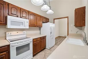 2586 Valais Ct, Dayton, OH 45458 - Photo 15