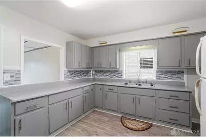 431 N Garland Avenue, Dayton, OH 45403 - Photo 7