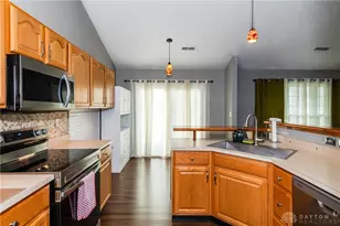 1128 Whitetail Dr, Fairborn, OH 45324 - Photo 15