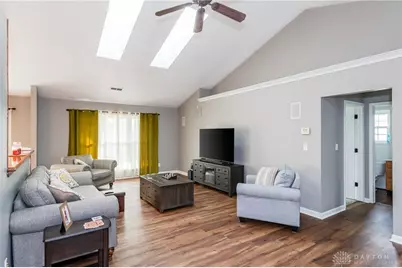 1128 Whitetail Drive, Fairborn, OH 45324 - Photo 9