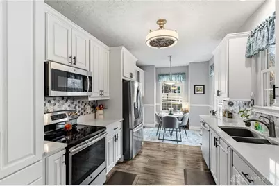 2604 Eagle View Drive, Beavercreek, OH 45431 - Photo 9