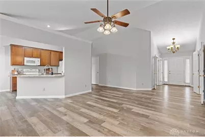 1201 Greystone Circle, Vandalia, OH 45414 - Photo 15