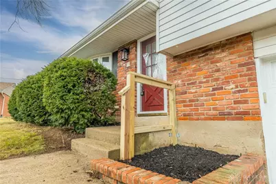 722 Little John Court, Miamisburg, OH 45342 - Photo 3