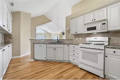 51 Abbey Drive, Springboro, OH 45066 - Photo 13