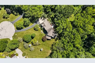 2779 W End Court, Spring Valley Twp, OH 45370 - Photo 3