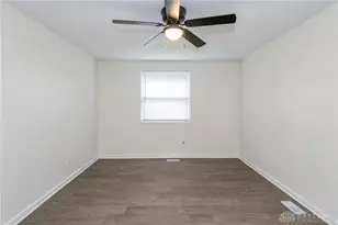 913 Bristol Dr, Vandalia, OH 45377 - Photo 15