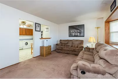 111 Parkgrove Drive, Englewood, OH 45322 - Photo 7